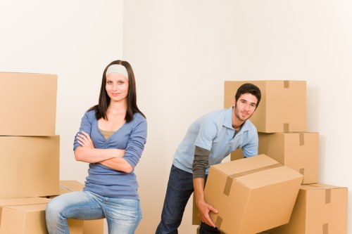 Careful unpacking support in a local St Johns Wood apartment